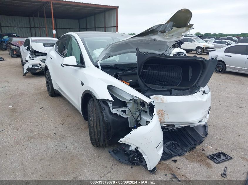 2024 TESLA MODEL Y - 7SAYGDEE5RA273847