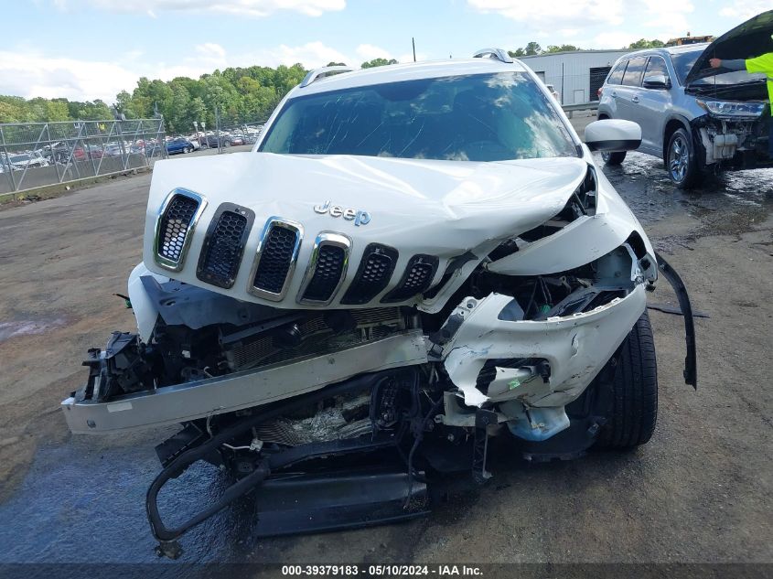 2018 Jeep Cherokee Latitude Plus Fwd VIN: 1C4PJLLB5JD519811 Lot: 39379183