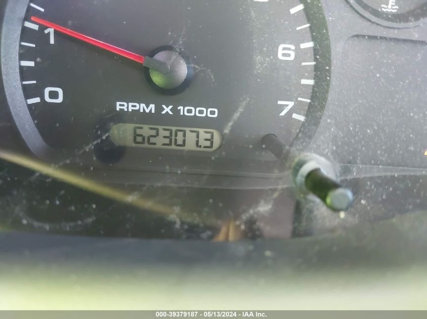 2011 Ford Ranger Xlt VIN: 1FTLR4FE8BPA21993 Lot: 39379187