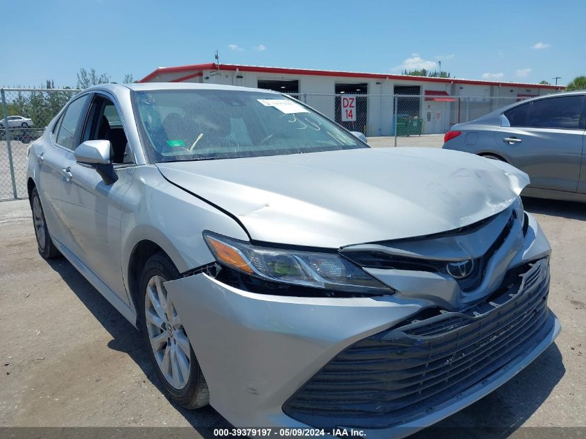 2020 Toyota Camry Le VIN: 4T1L11AK0LU385147 Lot: 39379197