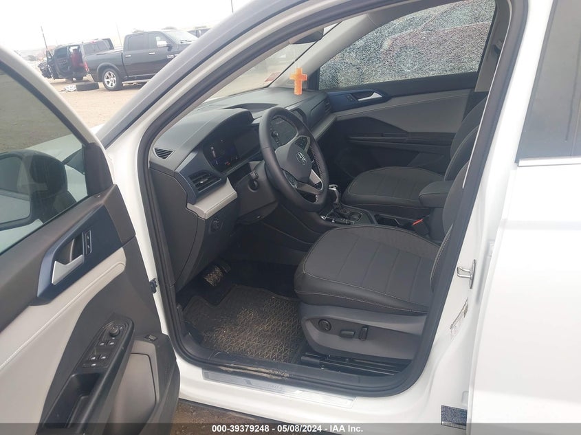 2024 VOLKSWAGEN TAOS SE - 3VVEX7B20RM028952