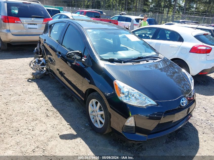 JTDKDTB3XE1065588 2014 Toyota Prius C Three