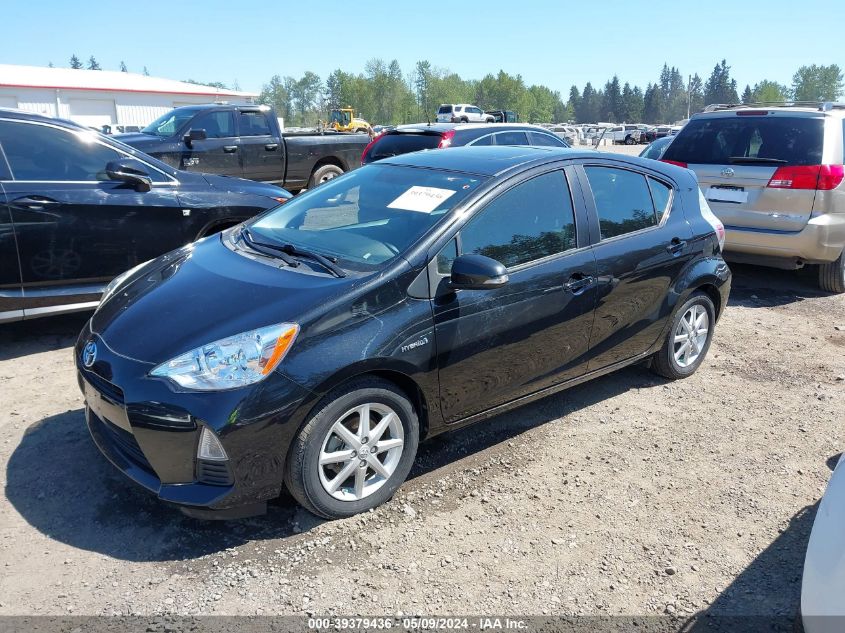 JTDKDTB3XE1065588 2014 Toyota Prius C Three