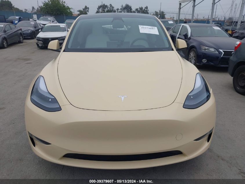 2022 Tesla Model Y Performance Dual Motor All-Wheel Drive VIN: 7SAYGDEF3NF489962 Lot: 39379607