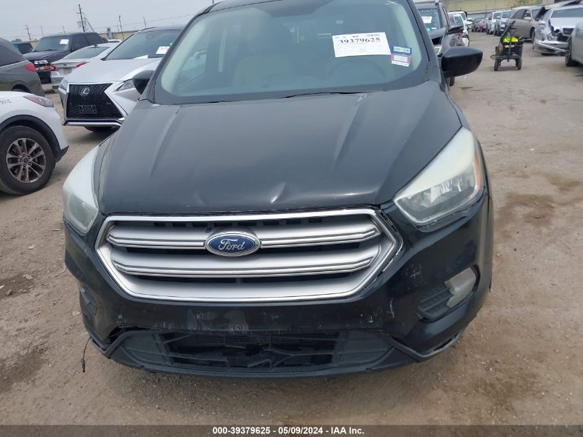 2017 Ford Escape Se VIN: 1FMCU9GD1HUC04398 Lot: 39379625