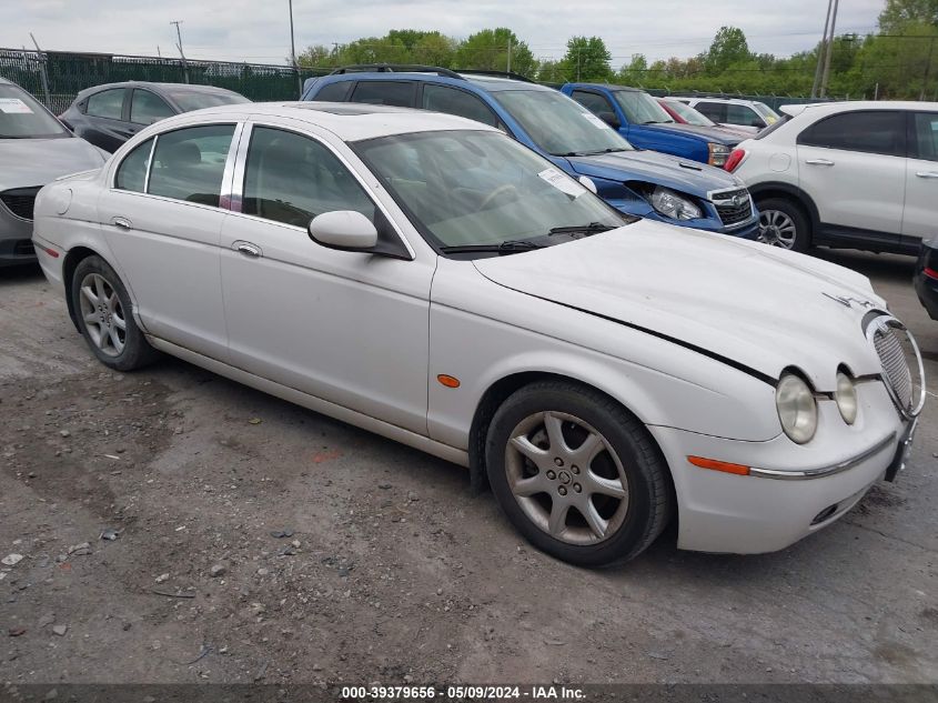 2005 Jaguar S-Type 4.2L V8 VIN: SAJWA01U85HN14889 Lot: 39379656