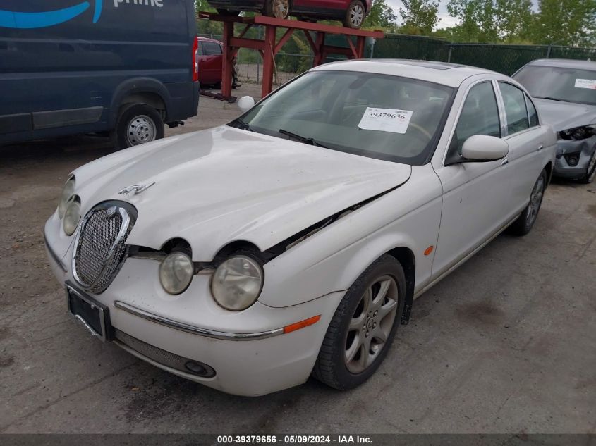 2005 Jaguar S-Type 4.2L V8 VIN: SAJWA01U85HN14889 Lot: 39379656