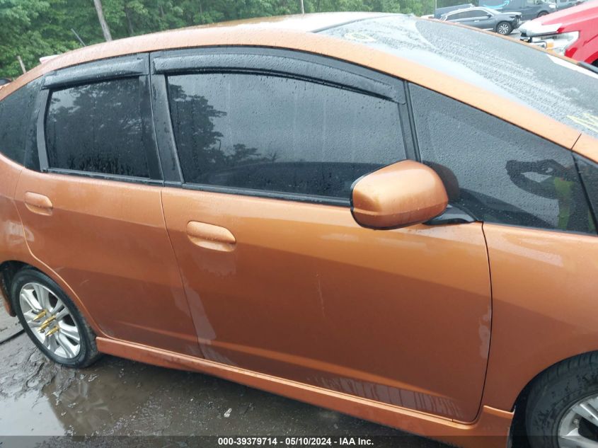 2011 Honda Fit Sport VIN: JHMGE8G53BS008597 Lot: 39379714