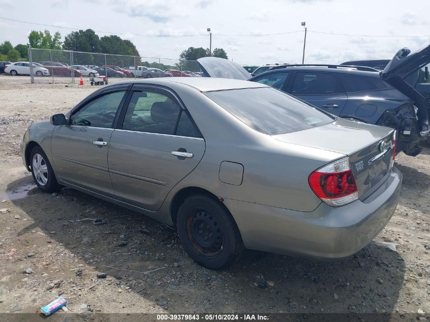 2005 Toyota Camry Le VIN: 4T1BE32KX5U560646 Lot: 39379843