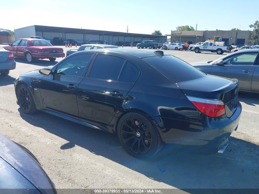 2009 BMW M5 VIN: WBSNB93509CX10886 Lot: 39379931