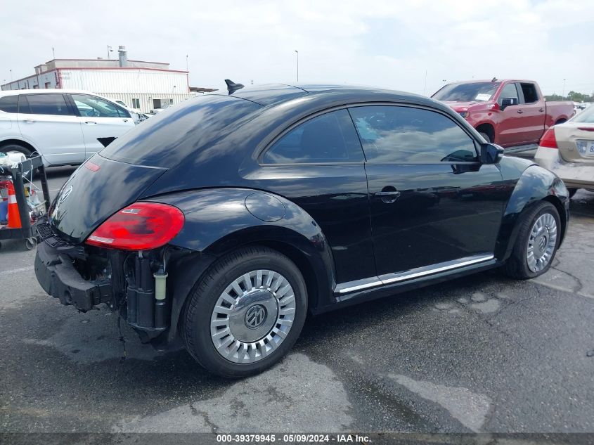 2014 Volkswagen Beetle 2.5L VIN: 3VWJP7AT5EM632043 Lot: 39379945