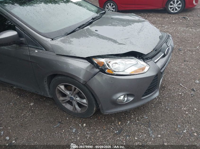 1FAHP3F28CL366001 2012 Ford Focus Se