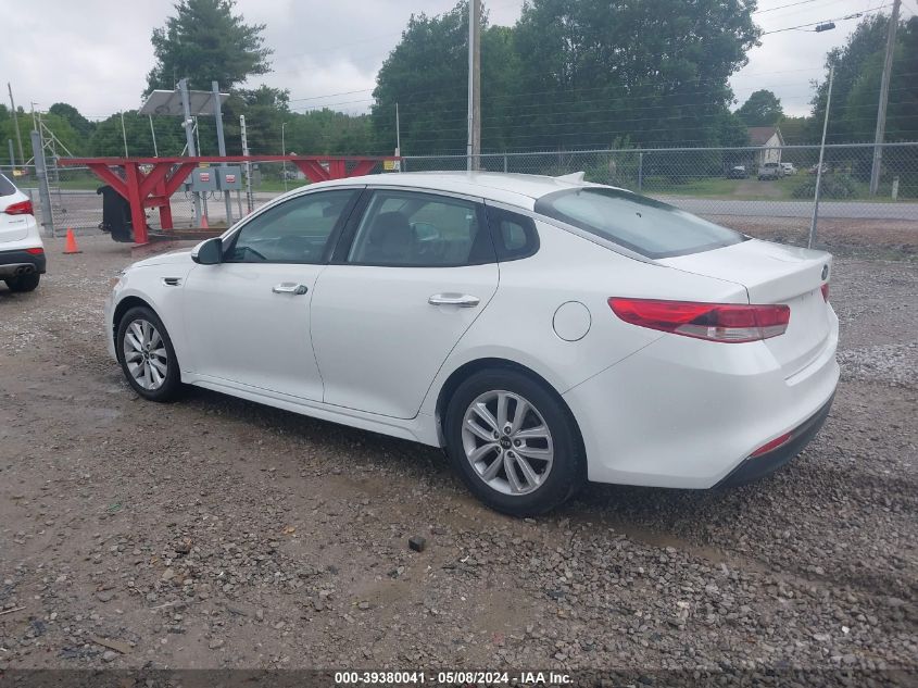 2017 Kia Optima Lx VIN: 5XXGT4L33HG121912 Lot: 39380041