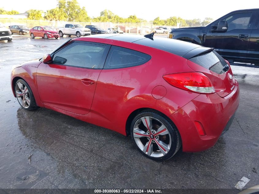 2013 Hyundai Veloster Base W/Gray VIN: KMHTC6AD8DU107364 Lot: 39380063