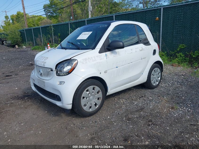 2016 Smart Fortwo Passion/Prime/Proxy/Pure VIN: WMEFJ5DA7GK103939 Lot: 39380165