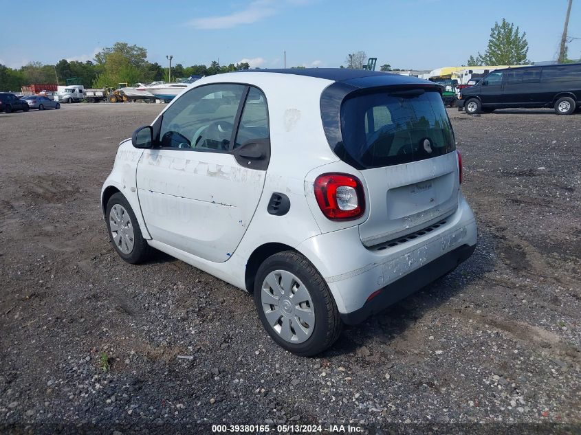 2016 Smart Fortwo Passion/Prime/Proxy/Pure VIN: WMEFJ5DA7GK103939 Lot: 39380165