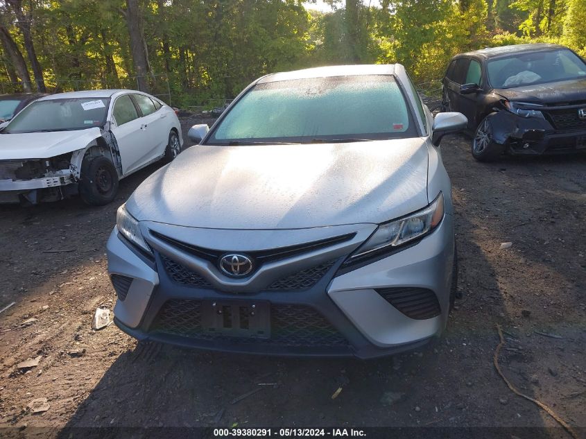 2018 Toyota Camry Se VIN: 4T1B11HK0JU133221 Lot: 39380291