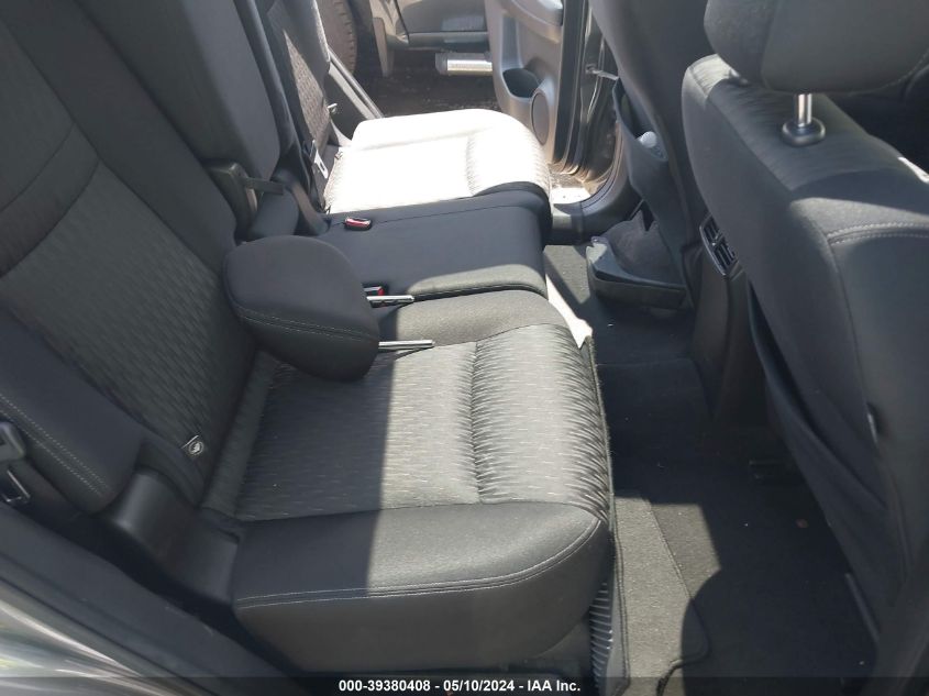 2018 Nissan Rogue Sv VIN: JN8AT2MV0JW347148 Lot: 39380408