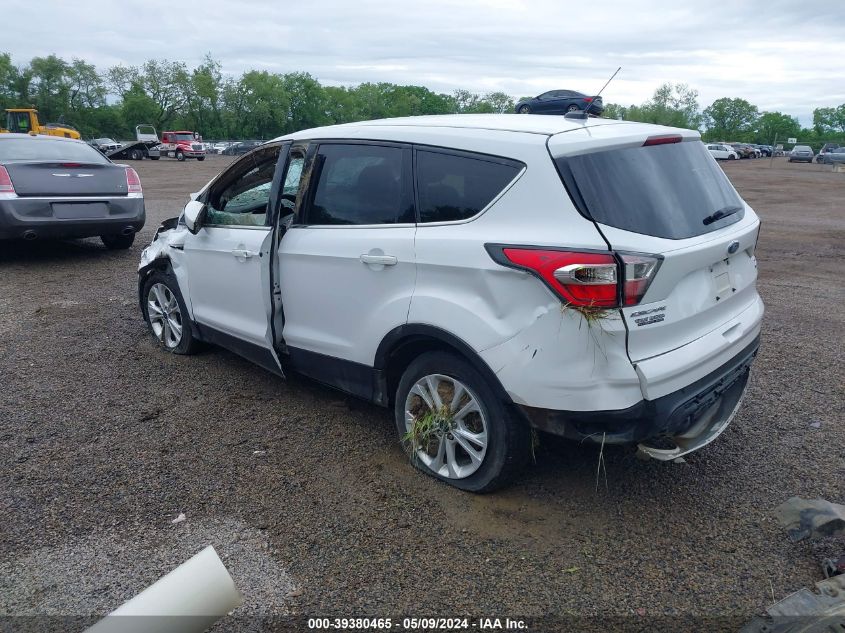 2017 FORD ESCAPE SE - 1FMCU9GD4HUB13450