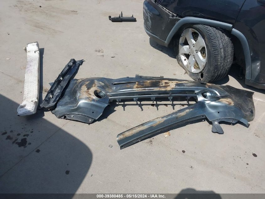 2010 Nissan Cube 1.8S VIN: JN8AZ2KR1AT153153 Lot: 39380485