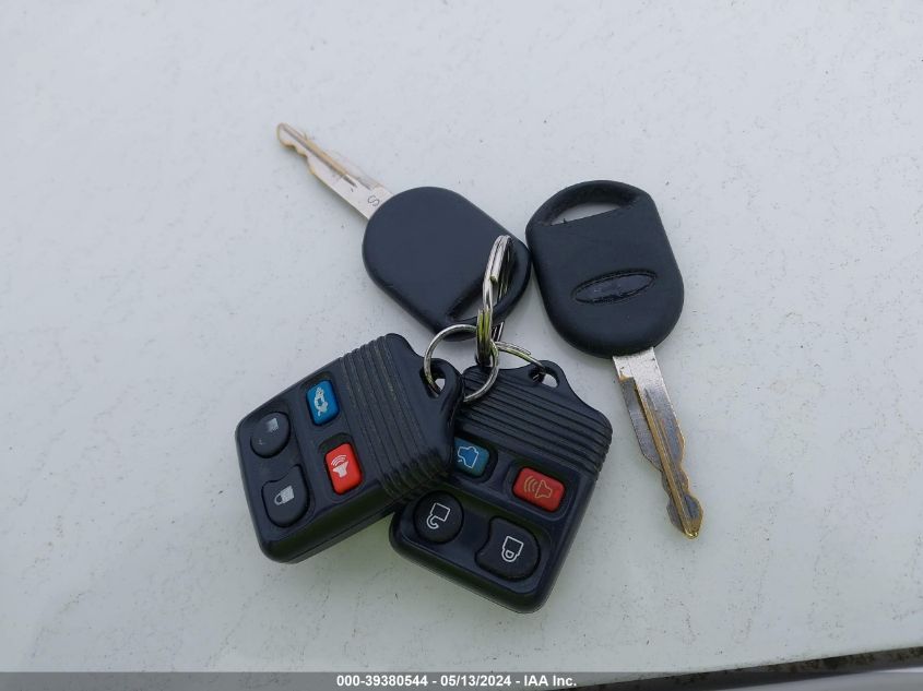 2004 Ford Expedition Eddie Bauer VIN: 1FMFU18L14LA51848 Lot: 39380544