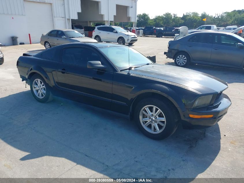 2007 Ford Mustang V6 Deluxe/V6 Premium VIN: 1ZVFT80N675248114 Lot: 39380559