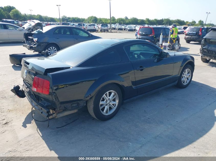 2007 Ford Mustang V6 Deluxe/V6 Premium VIN: 1ZVFT80N675248114 Lot: 39380559