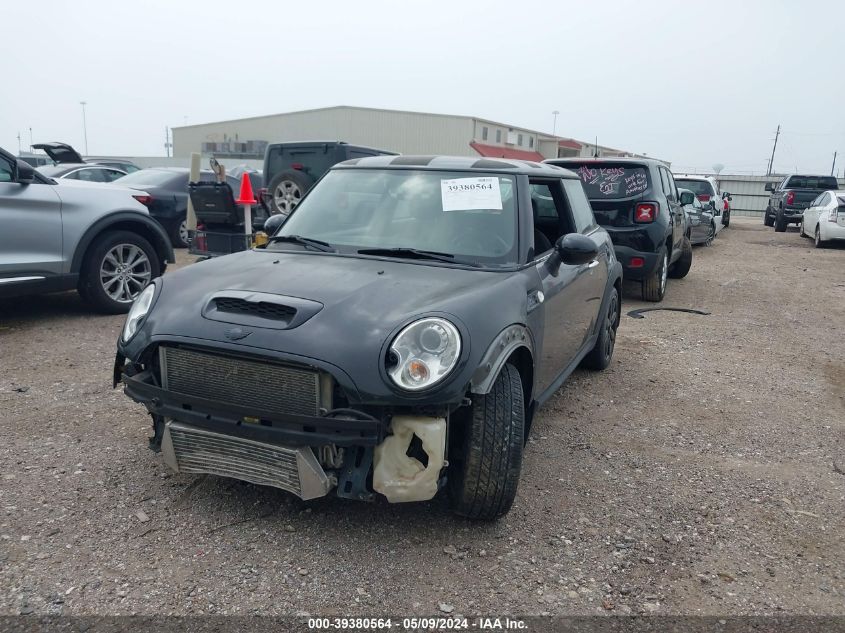 2010 Mini Cooper S VIN: WMWMF7C56ATX45381 Lot: 39380564