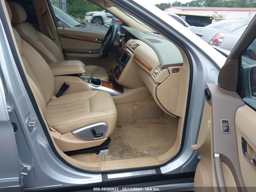 2006 Mercedes-Benz R 350 4Matic VIN: 4JGCB65E56A020581 Lot: 39380623