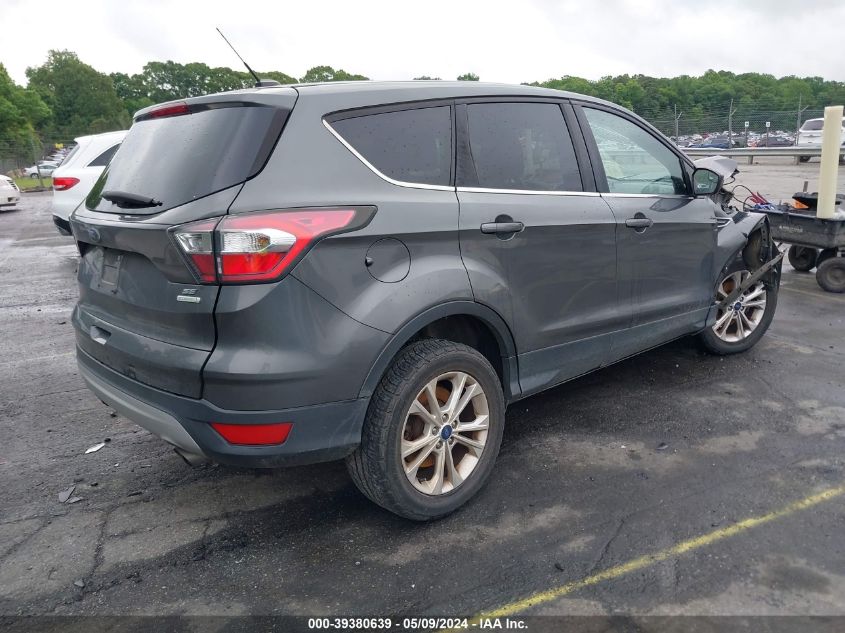 VIN 1FMCU0GD0HUA94648 2017 FORD ESCAPE SE