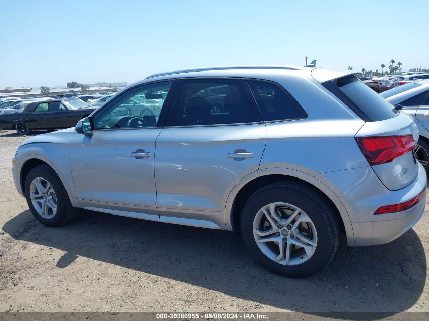 2018 Audi Q5 2.0T Premium/2.0T Tech Premium VIN: WA1ANAFY0J2119658 Lot: 39380955