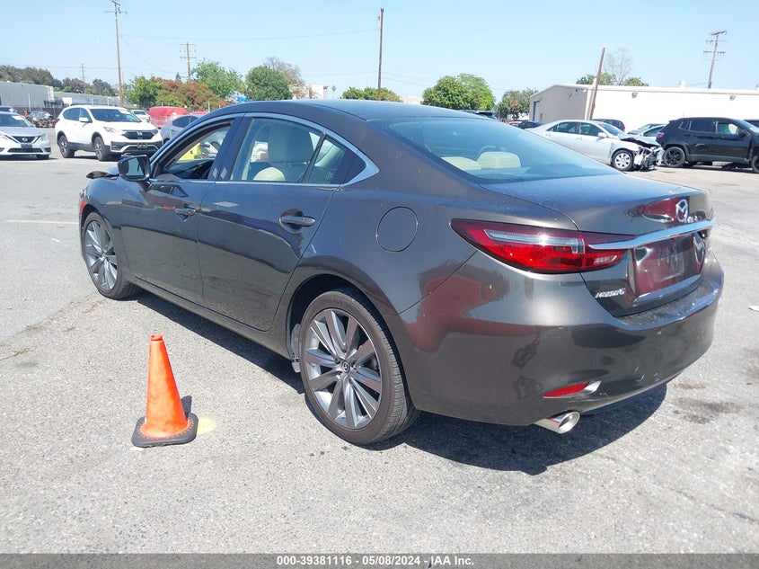 VIN JM1GL1VMXJ1310725 2018 MAZDA MAZDA6 TOURING