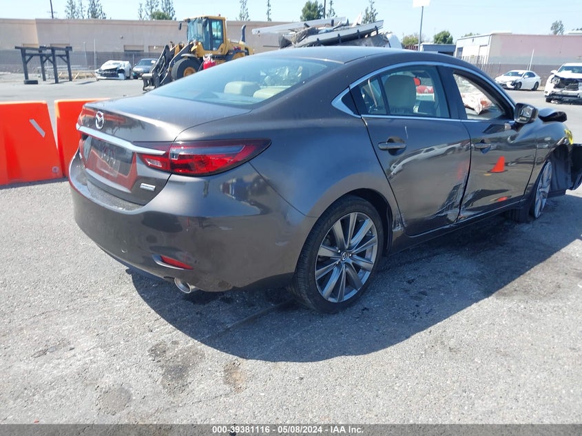 VIN JM1GL1VMXJ1310725 2018 MAZDA MAZDA6 TOURING