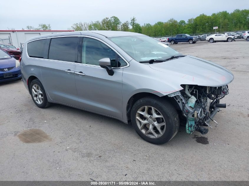 2017 Chrysler Pacifica Touring Plus VIN: 2C4RC1BG6HR841255 Lot: 39381171