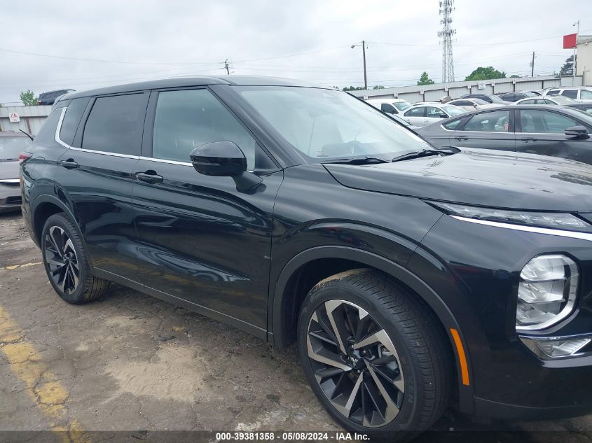 2024 Mitsubishi Outlander Se 2.5 2Wd/Se Black Edition S-Awc/Se Black Edition W/Pano Roof VIN: JA4J3VA81RZ022248 Lot: 39381358