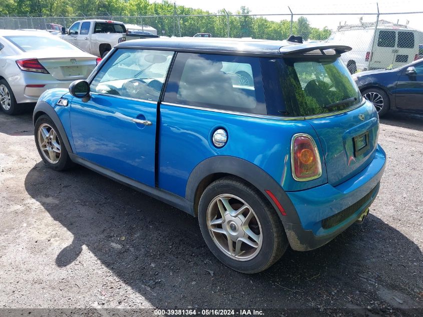 2010 Mini Cooper S S VIN: WMWMF7C54ATZ72892 Lot: 39381364