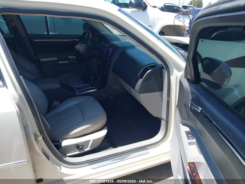 2006 Chrysler 300C VIN: 2C3LA63H76H272116 Lot: 39381535