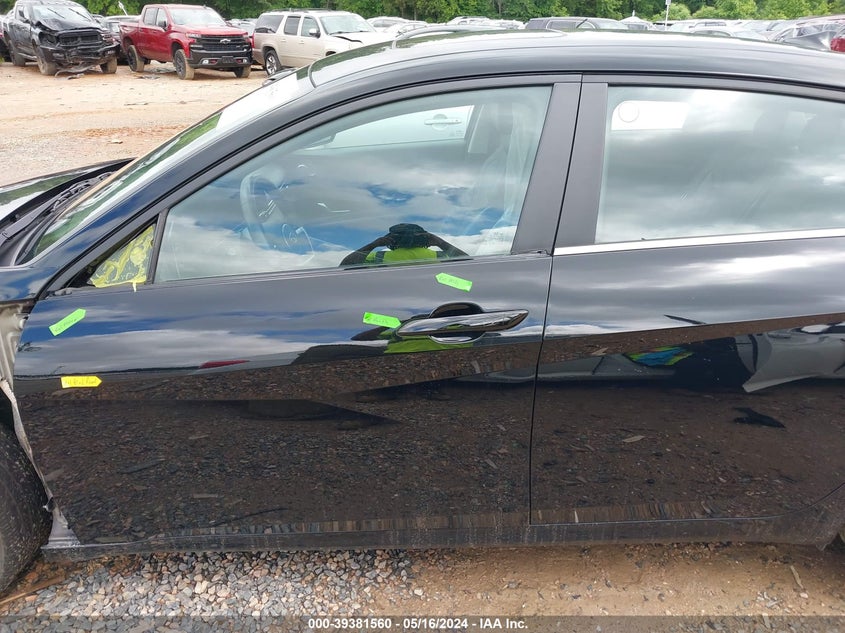 2021 HYUNDAI ELANTRA LIMITED - KMHLP4AG9MU172694