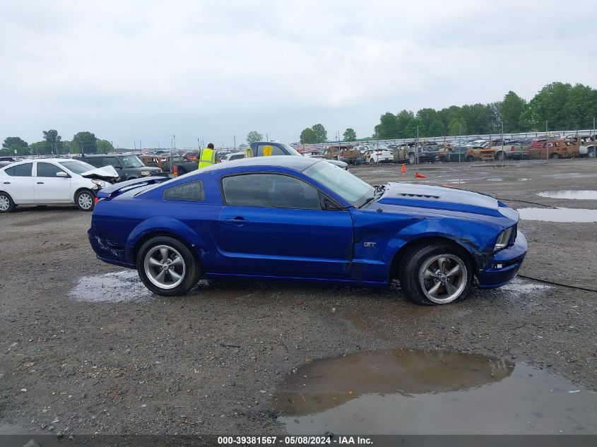 2005 Ford Mustang Gt Deluxe/Gt Premium VIN: 1ZVFT82H355223126 Lot: 39381567