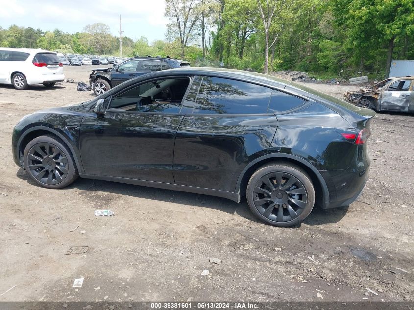 2023 Tesla Model Y Rwd VIN: 7SAYGDED7PF935158 Lot: 39381601