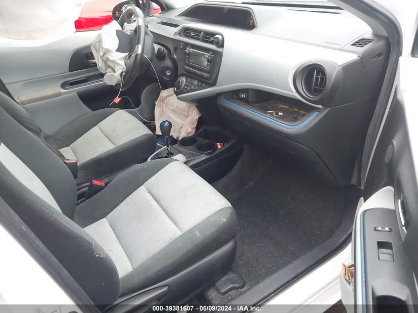 2012 Toyota Prius C Two VIN: JTDKDTB36C1520675 Lot: 39381607