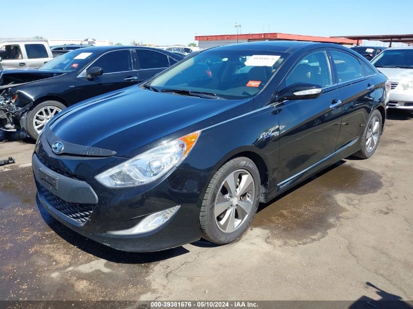 2012 Hyundai Sonata Hybrid VIN: KMHEC4A48CA044957 Lot: 39381676