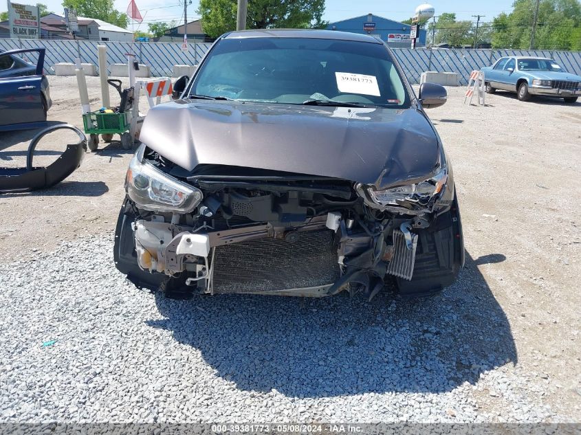 2017 Mitsubishi Outlander Sport 2.0 Es VIN: JA4AP3AU4HZ003942 Lot: 39381773