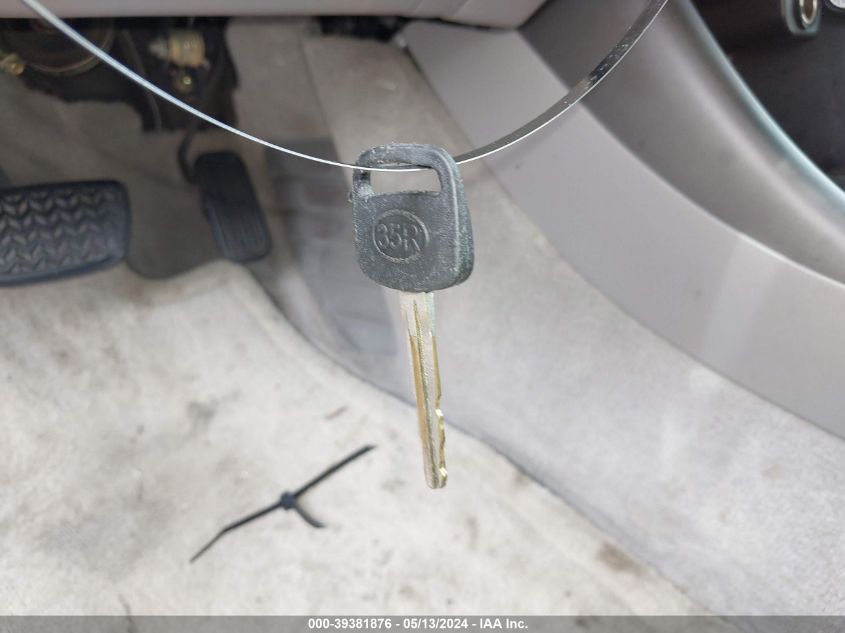 2003 Toyota Camry Le VIN: 4T1BE32K23U144717 Lot: 39381876