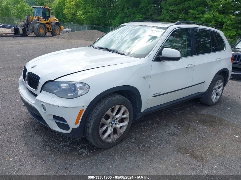 2013 BMW X5 xDrive35I/xDrive35I Premium/xDrive35I Sport Activity VIN: 5UXZV4C52D0E04383 Lot: 39381905