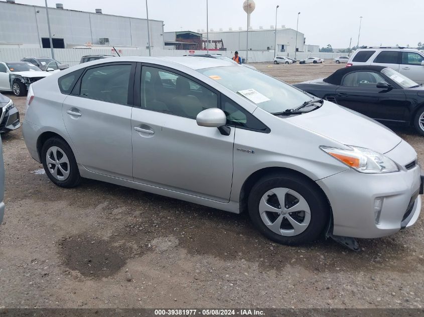 2013 Toyota Prius Three VIN: JTDKN3DU4D5546821 Lot: 39381977