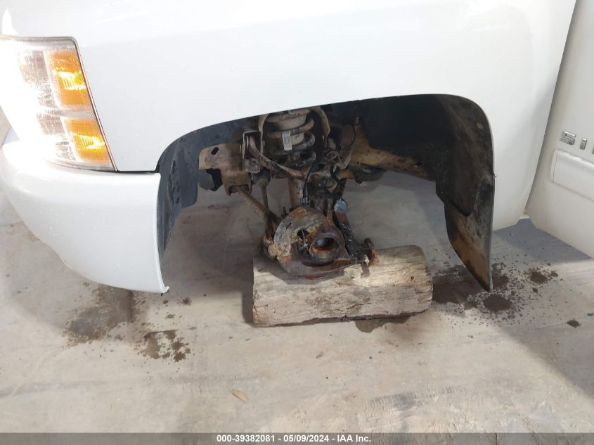 2011 Chevrolet Silverado 1500 Lt VIN: 3GCPKSE39BG354301 Lot: 39382081