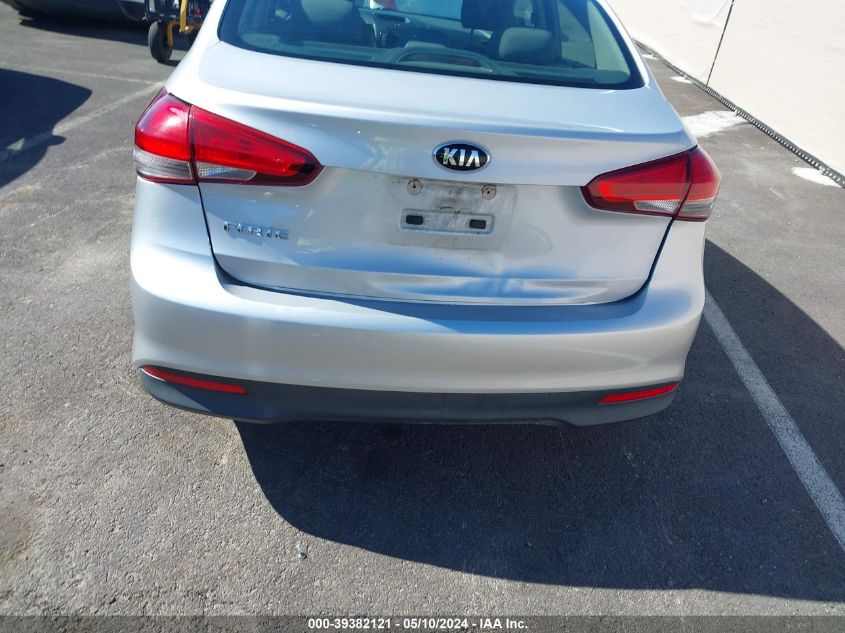 2017 Kia Forte Lx VIN: 3KPFK4A7XHE128496 Lot: 39382121