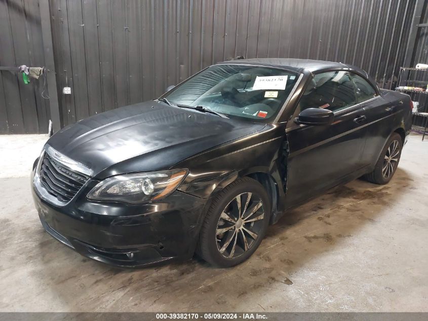 2013 Chrysler 200 S VIN: 1C3BCBGG8DN655597 Lot: 39382170