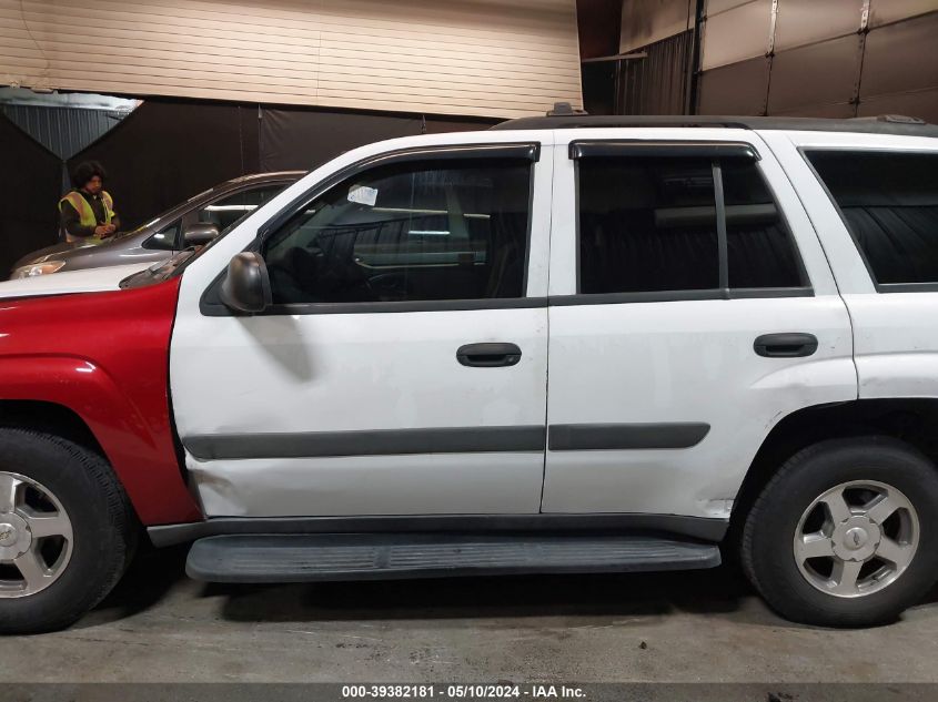 2005 Chevrolet Trailblazer Ls VIN: 1GNDT13SX52232202 Lot: 39382181